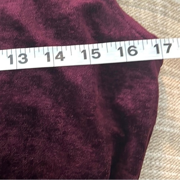 VTG PG Collections,Burgundy Velvet, Low V-Neck, Pockets, Stirrup Pants Romper, 8 - Picture 6 of 11